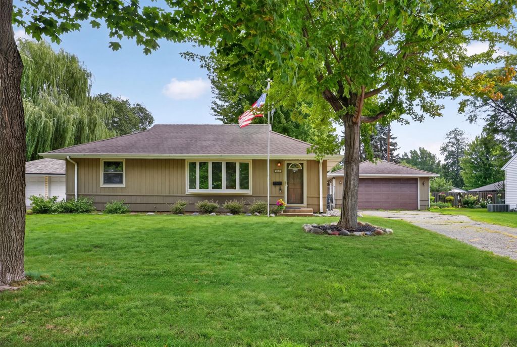 7327 Columbus Avenue, Richfield, MN 55423 — exterior