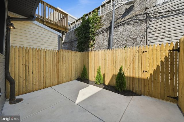2216 TULIP ST, Philadelphia, PA 19125