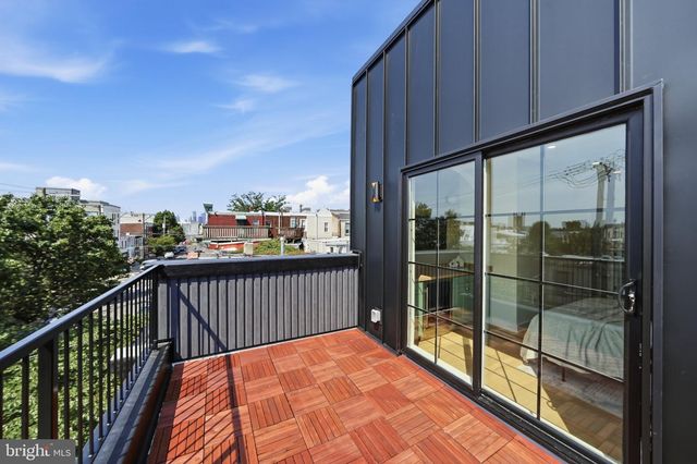 2216 TULIP ST, Philadelphia, PA 19125