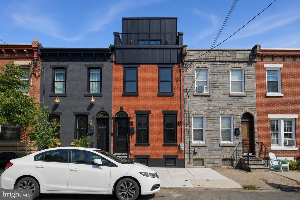 2216 TULIP ST, Philadelphia, PA 19125