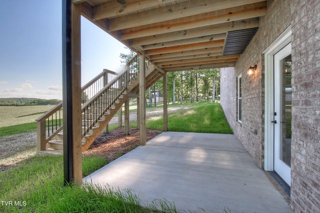 1208 Hawley Road, Blountville, TN 37617