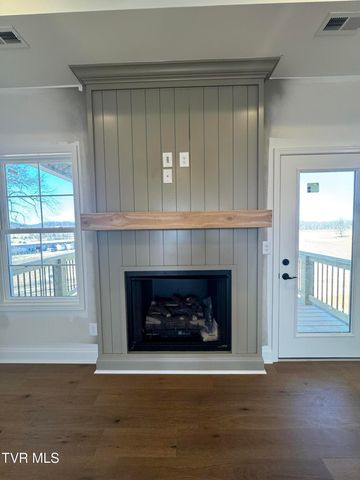 1208 Hawley Road, Blountville, TN 37617