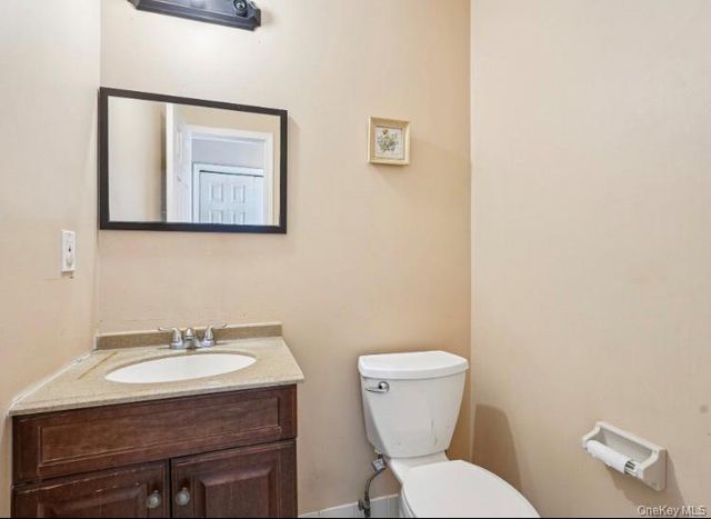 15 Surrey Lane, Harriman, NY 10926