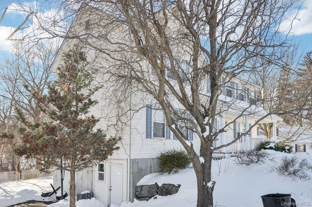 15 Surrey Lane, Harriman, NY 10926