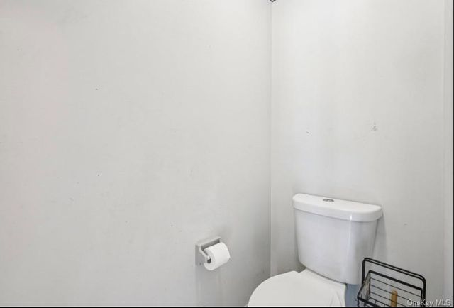 15 Surrey Lane, Harriman, NY 10926