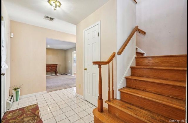 15 Surrey Lane, Harriman, NY 10926