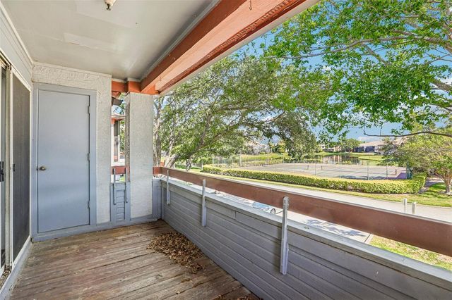 10263 GANDY BOULEVARD N 406, St Petersburg, FL 33702