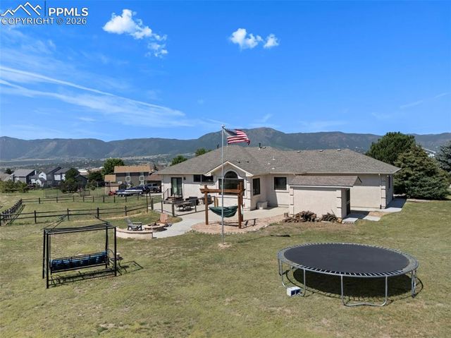 17375 Leggins Way, Monument, CO 80132