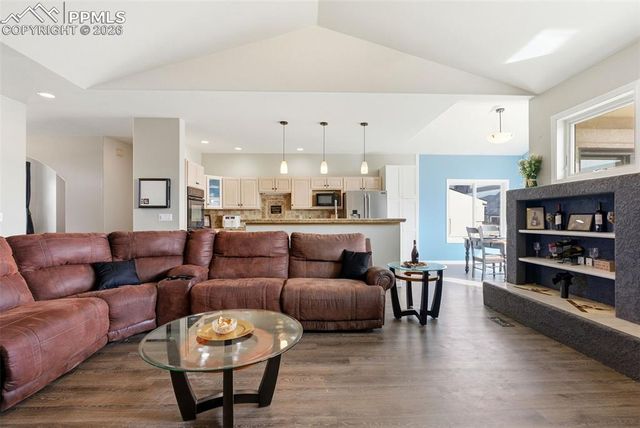 17375 Leggins Way, Monument, CO 80132