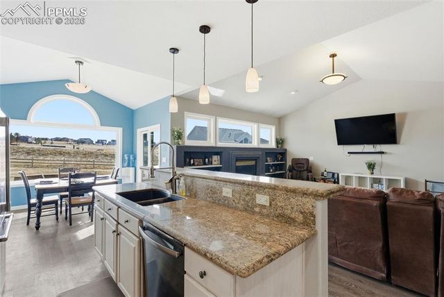 17375 Leggins Way, Monument, CO 80132