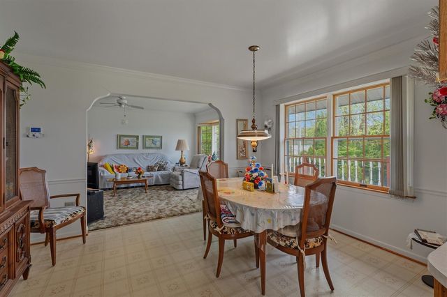 65351 E Peninsula Drive, Cassopolis, MI 49031
