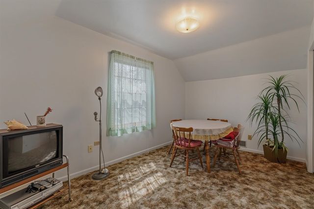 65351 E Peninsula Drive, Cassopolis, MI 49031
