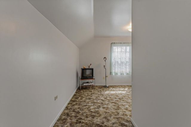 65351 E Peninsula Drive, Cassopolis, MI 49031