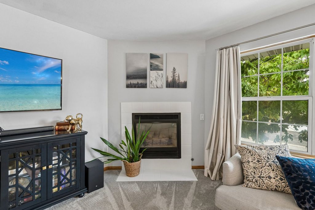 959 Elderberry Circle 107, Naperville, IL 60563 — photo 5