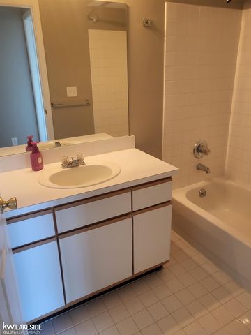 56429 SW Scotland Boulevard, Shelby Twp, MI 48316