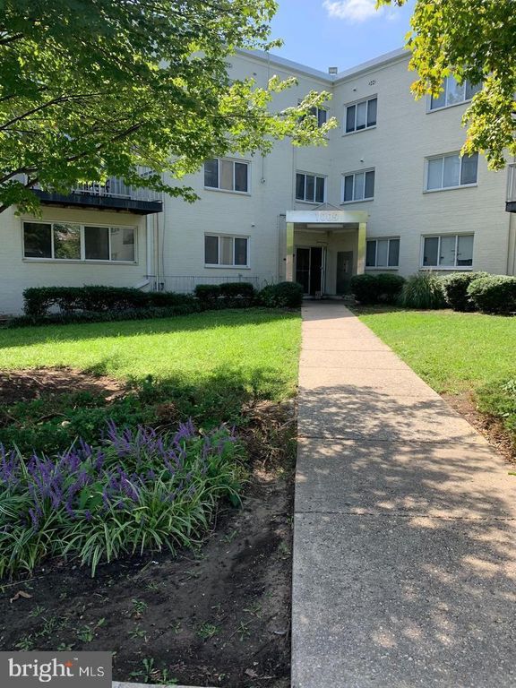 1009 CHILLUM RD #403, Hyattsville, MD 20782