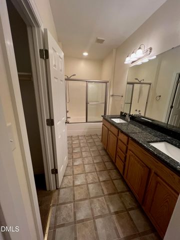 232 Sweetbriar Court, Clayton, NC 27527