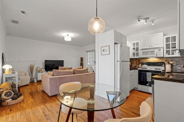 45 Antilla Ave 3C, Coral Gables, FL 33134