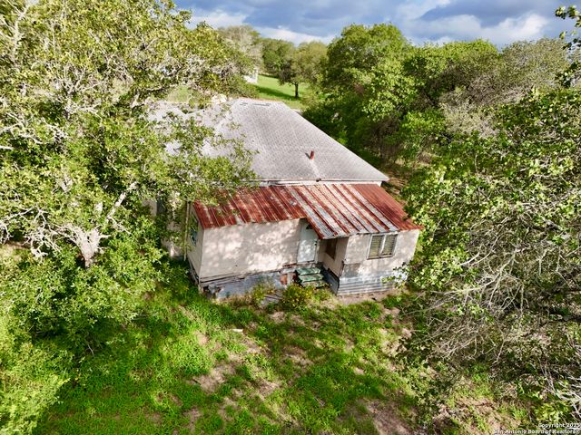 1917 Palo Alto, Von Ormy, TX 78073