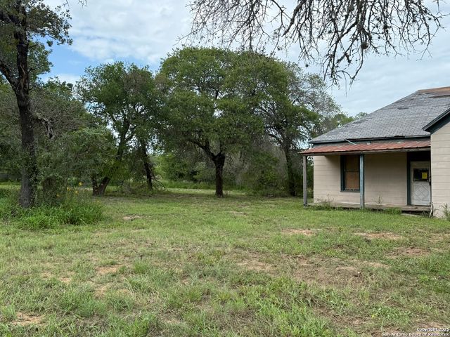 1917 Palo Alto, Von Ormy, TX 78073