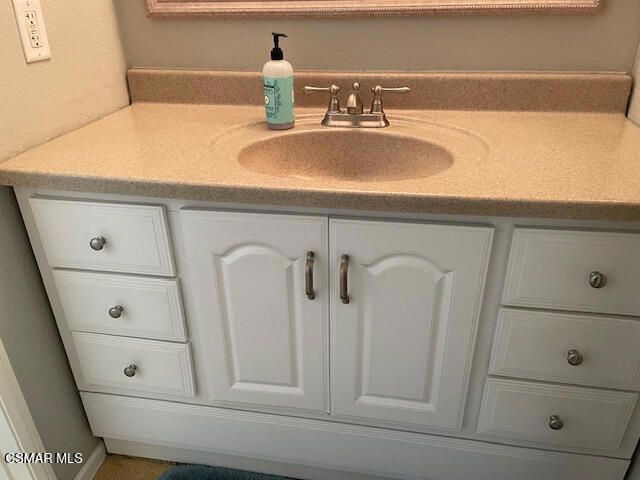 5744 Oak Bend Lane 305, Oak Park, CA 91377