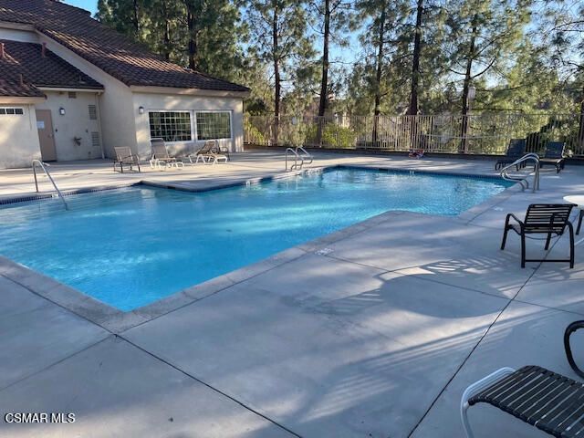 5744 Oak Bend Lane 305, Oak Park, CA 91377