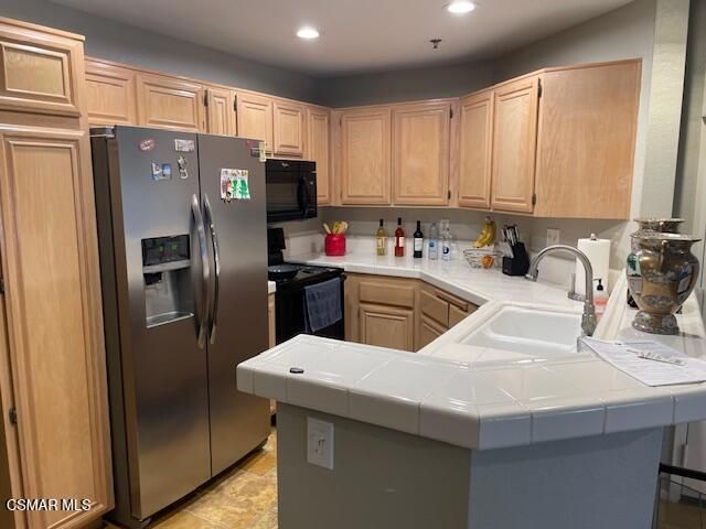 5744 Oak Bend Lane 305, Oak Park, CA 91377