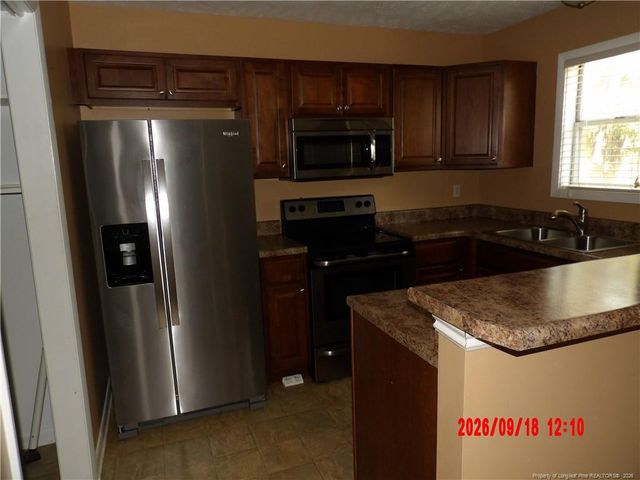 1022-1 Wood Creek Drive, Fayetteville, NC 28314