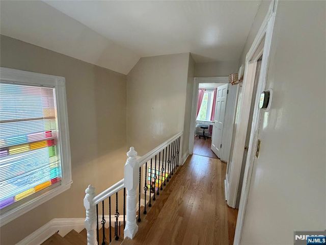 39 Pangborn Place, Hackensack, NJ 07601