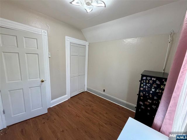 39 Pangborn Place, Hackensack, NJ 07601