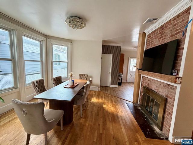 39 Pangborn Place, Hackensack, NJ 07601