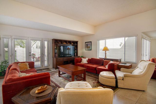 6110 Saint Andrews Plaza, Palm Springs, CA 92264