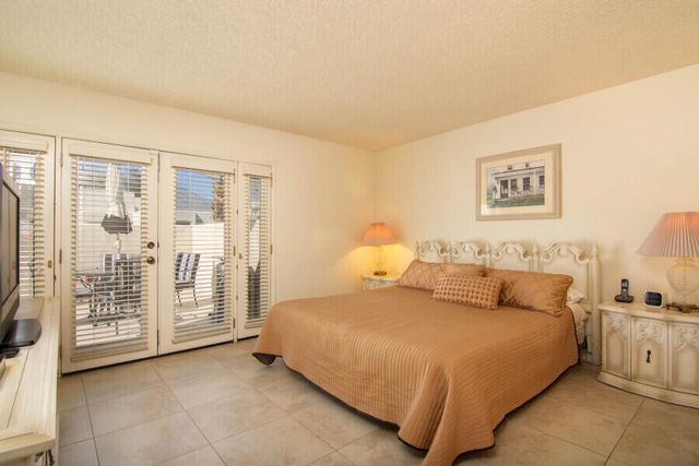 6110 Saint Andrews Plaza, Palm Springs, CA 92264