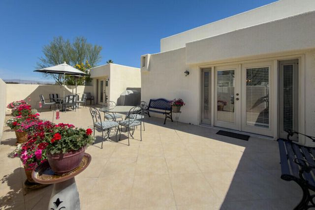 6110 Saint Andrews Plaza, Palm Springs, CA 92264