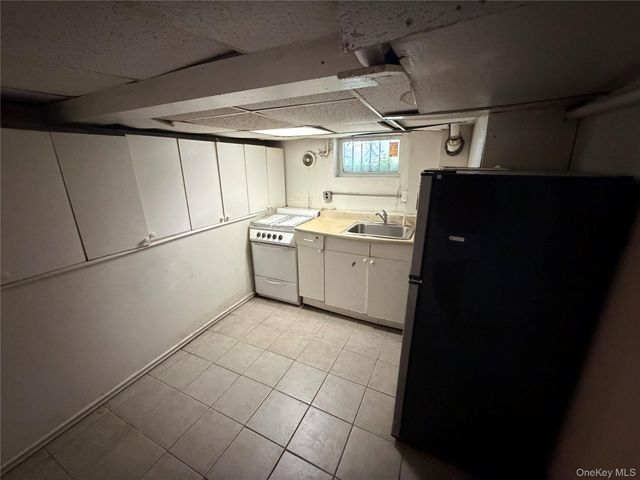 39-68 59th Street, Woodside, NY 11377