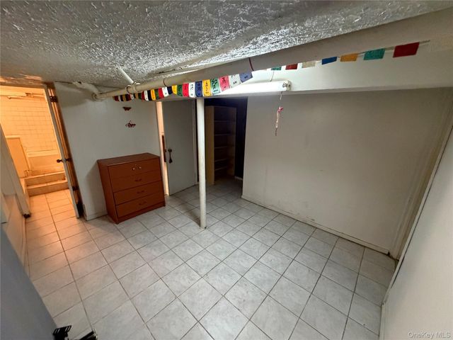 39-68 59th Street, Woodside, NY 11377