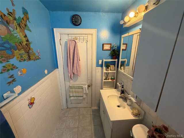 39-68 59th Street, Woodside, NY 11377