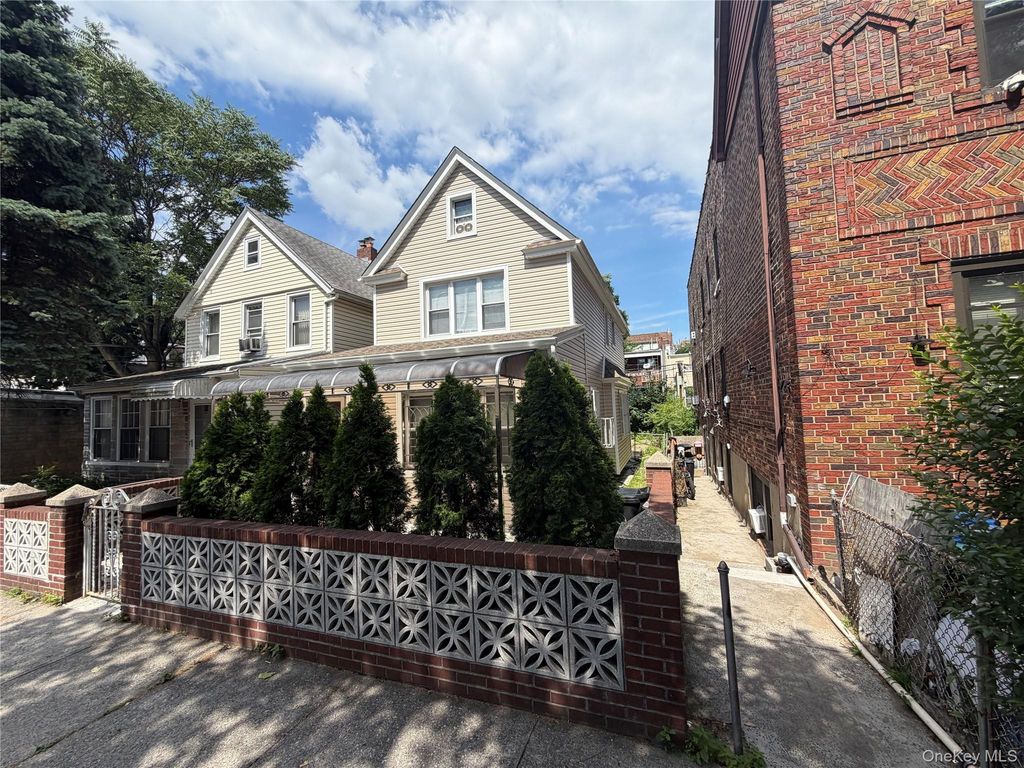 39-68 59th Street, Woodside, NY 11377 — photo 3