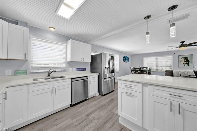 16890 Banyon DR, Fort Myers, FL 33908