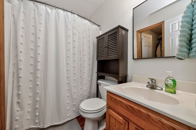 313 4th Street NW, Altoona, IA 50009