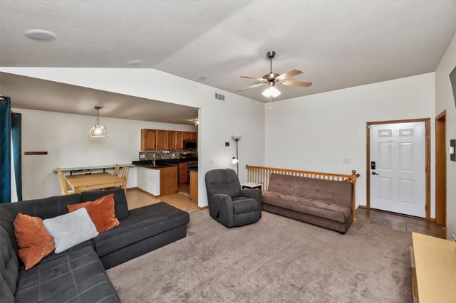 313 4th Street NW, Altoona, IA 50009