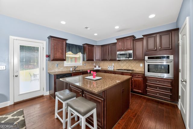 2300 Tucker Mill Road SW, Conyers, GA 30094