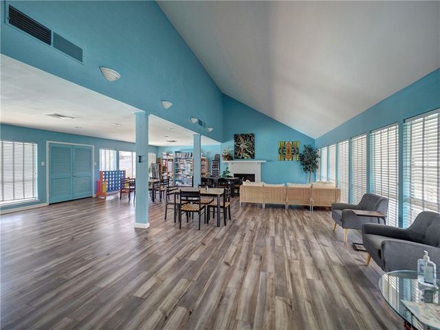 14300 Aloha St 114, Corpus Christi, TX 78418