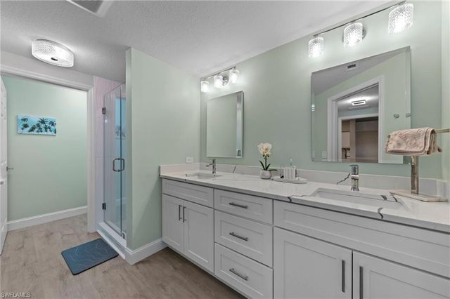 20261 Estero Gardens CIR 207, Estero, FL 33928