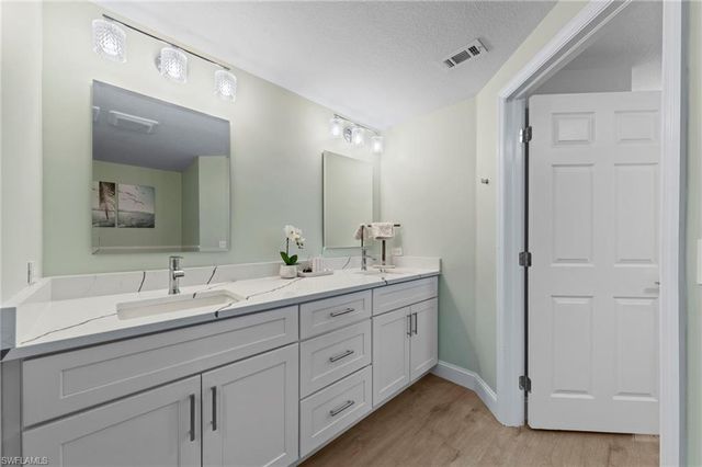 20261 Estero Gardens CIR 207, Estero, FL 33928