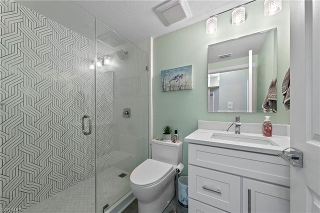20261 Estero Gardens CIR 207, Estero, FL 33928