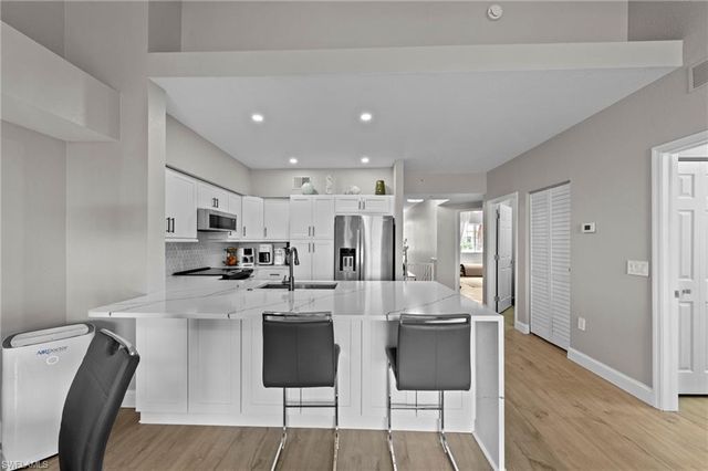 20261 Estero Gardens CIR 207, Estero, FL 33928