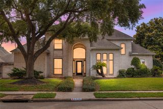 5019 Baywood Drive, Pasadena, TX 77505