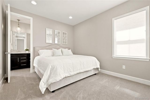 10879 Red Sun Court, Highlands Ranch, CO 80126