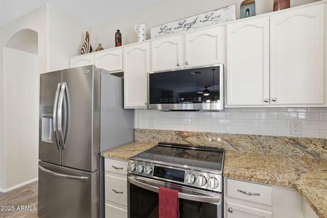 14167 W FAIRMOUNT Avenue, Goodyear, AZ 85395